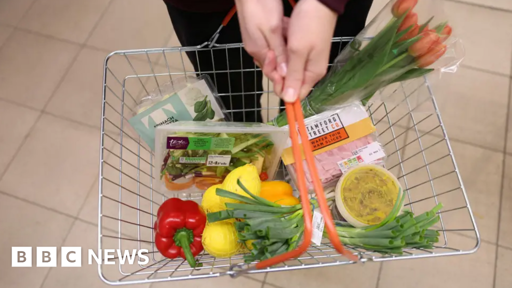 Food voucher scheme 'paused' due to high demand