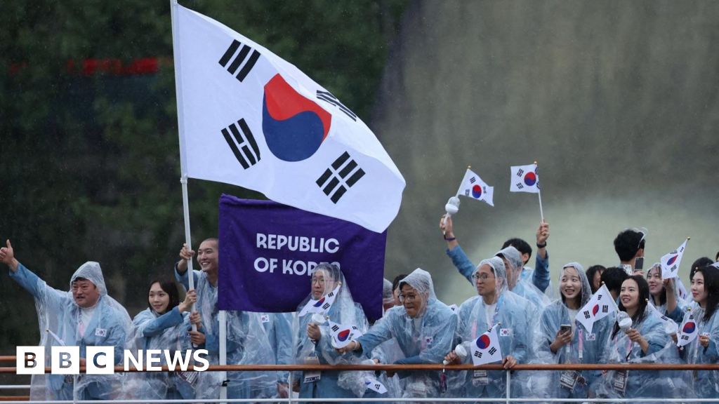 South Korea wrongly introduced as North Korea at Olympics