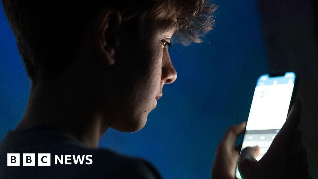 Northampton theatre hosts conference on risks to young people