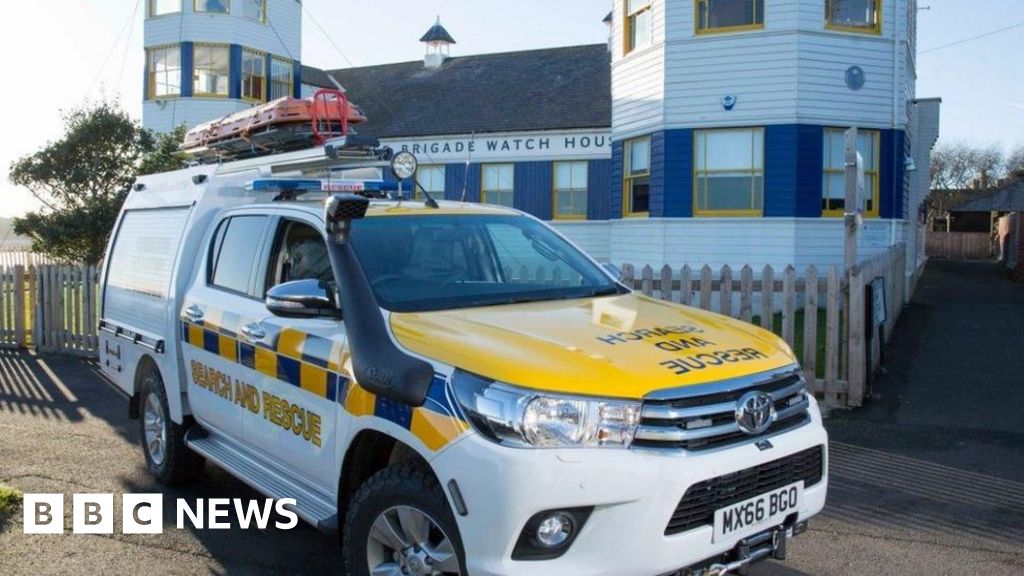 Pink Flare from Gender Reveal Party Sparks Coastguard Emergency in North Shields