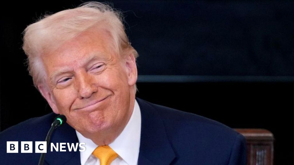 Trump defies ethical concerns to host investors in his meme coin
