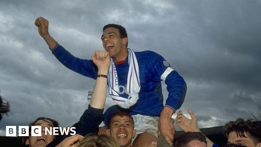 Record-holder Dozzell on Dowman and the perils of early fame