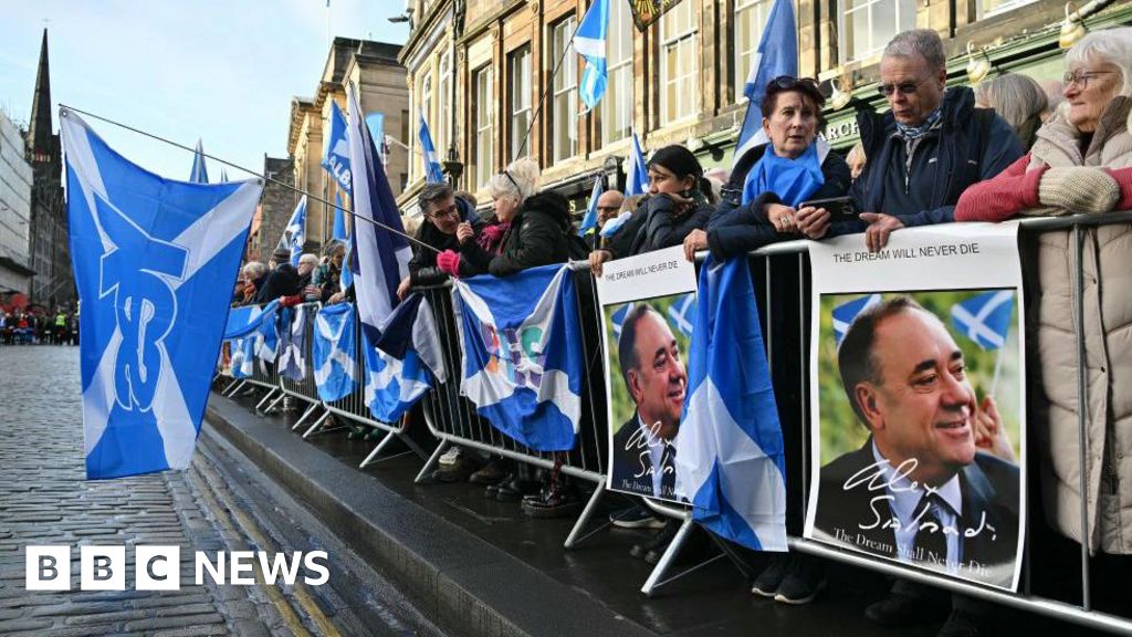 Tributes to former Scottish FM Alex Salmond at cathedral service