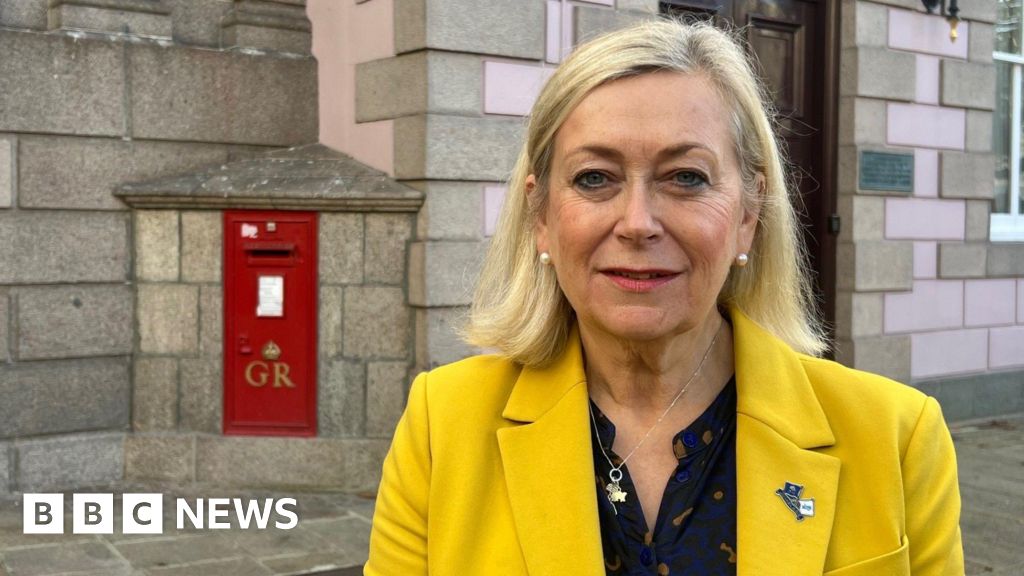 bbc.co.uk - Ammar Ebrahim - Proposed Jersey budget criticised for 'short-term fixes' - BBC News