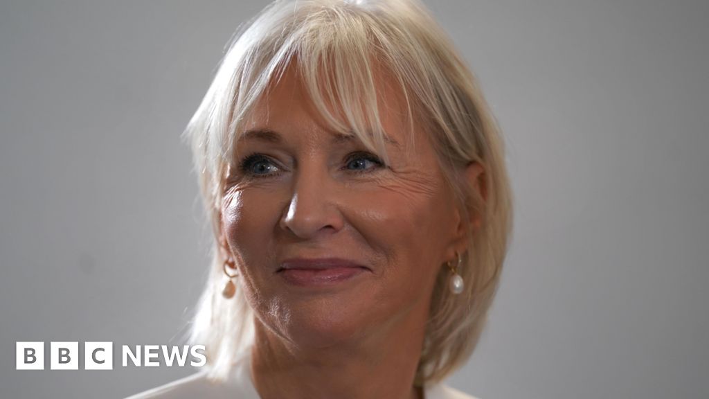 Ex-Tory minister Nadine Dorries defects to Reform UK