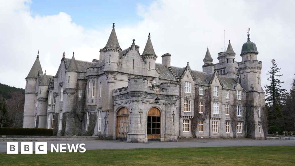 Имейл изпратен от лице на име А в който се