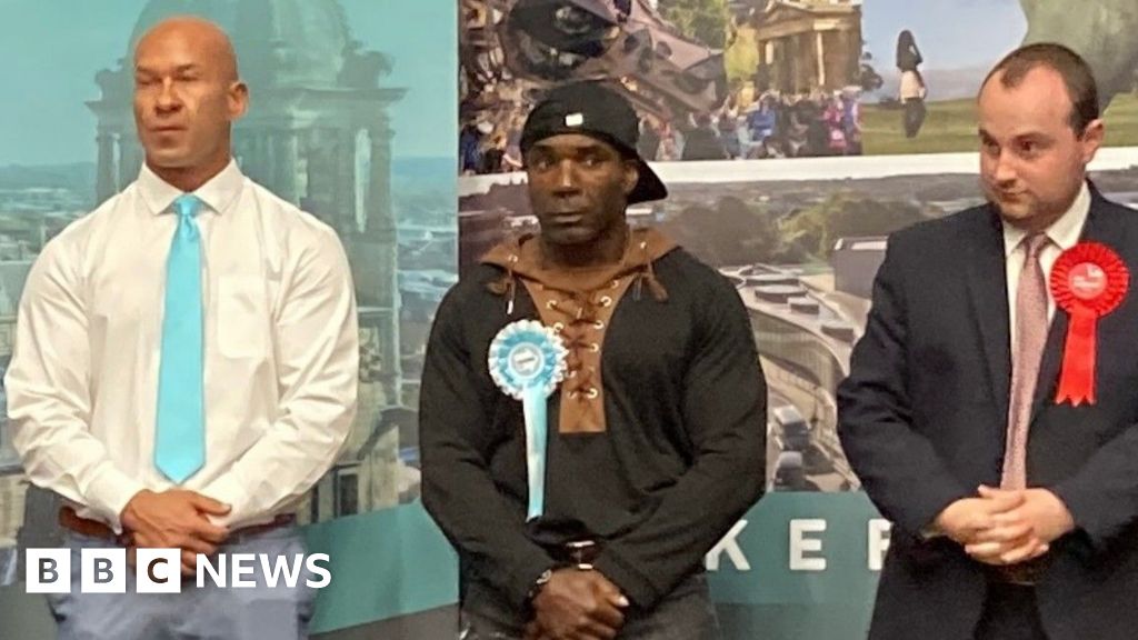 Second Reform councillor quits party