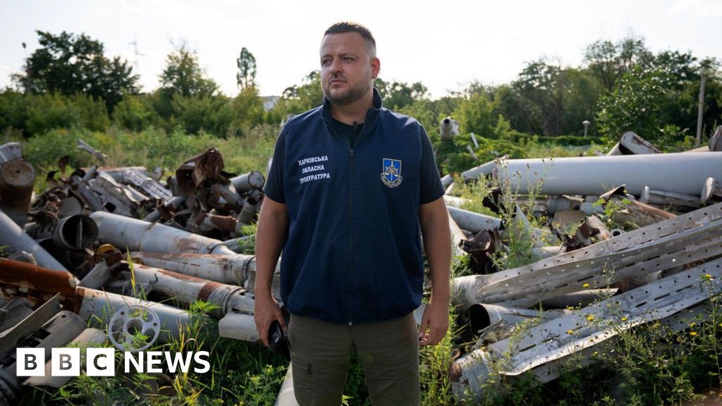 On Ukraines front line, twisted wreckage shows sanctions havent yet stopped Russia