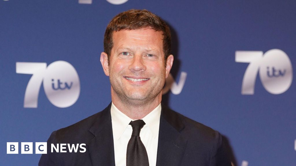Toto's Stage Debut: Dermot O'Leary's Literary Adventure Comes Alive