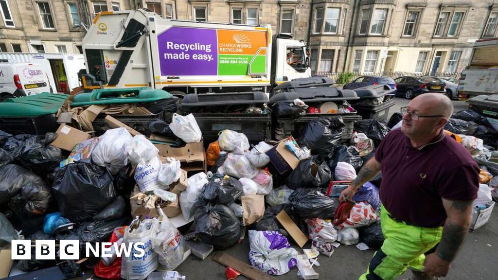 Take waste home plea from council over Edinburgh Festival bin strike