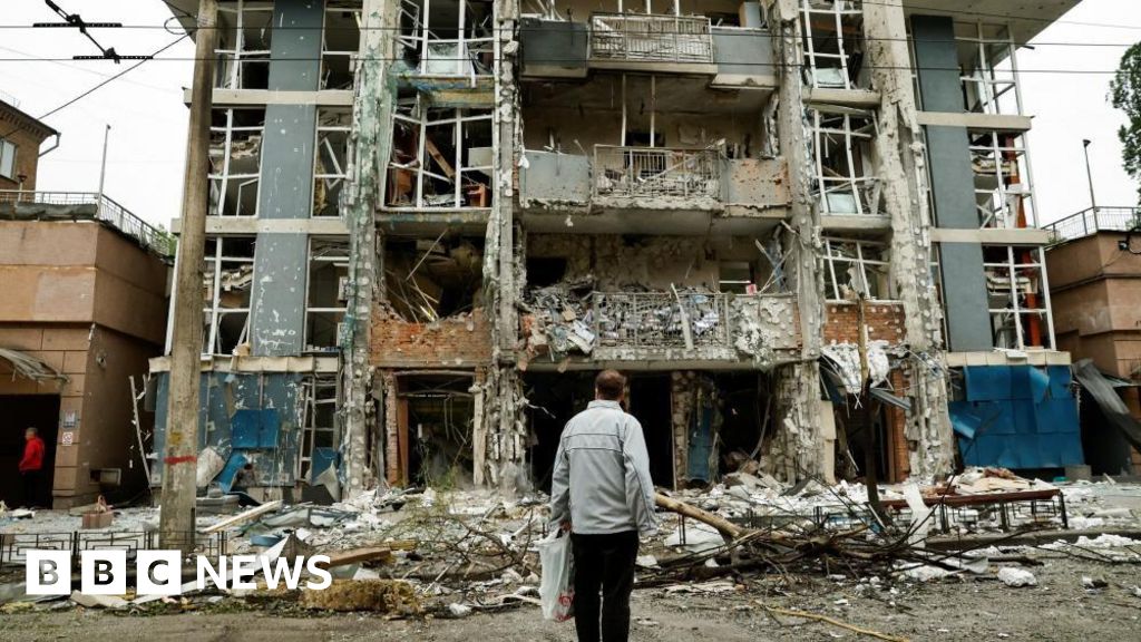 Fresh wave of Russian strikes across Ukraine kills 12