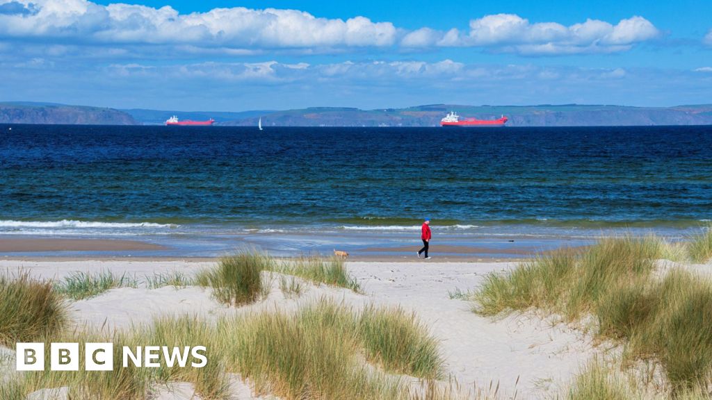 Nairn dropped from plans to park wind farm parts in Moray Firth