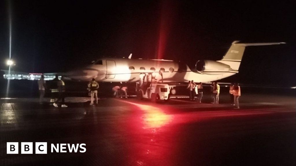 Joseph Boakai: Plane carrying Liberian president involved in landing scare