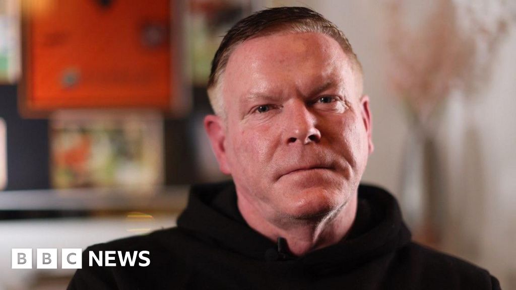 Ex-Dundee Utd captain claims rogue surgeon ruined his career