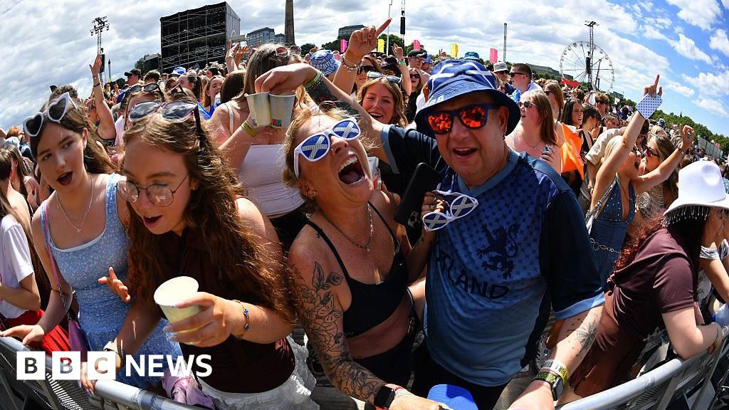 Sunny TRNSMT swaps ponchos for water bottles ahead of Lewis Capaldi closer
