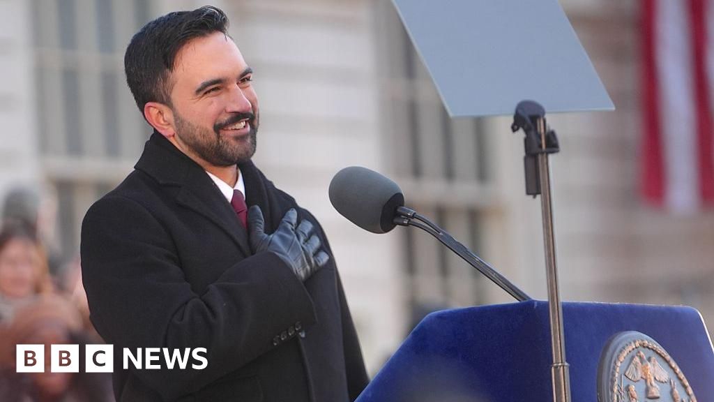 В първия мразовит зимен ден на 2026 г заобиколен от