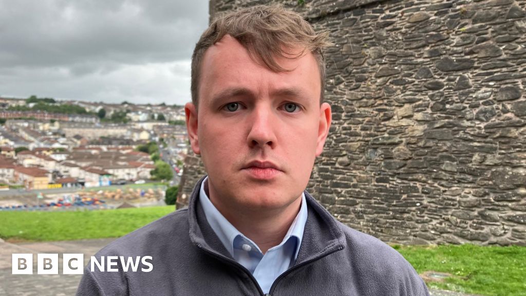 Pádraig Delargy: Sinn Féin MLA announces he will not seek re-election