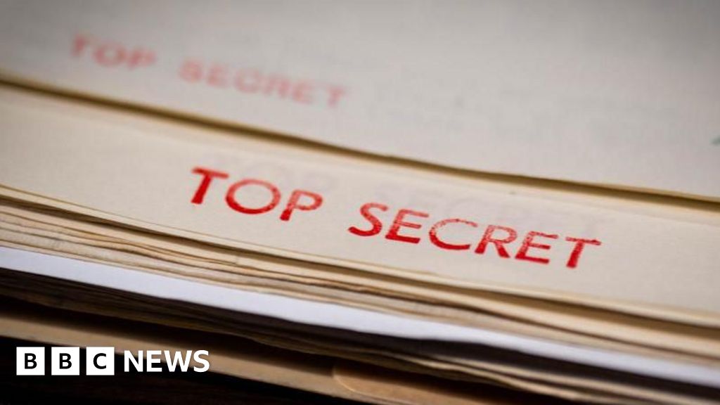 MI5’s tips for spies and confessions revealed in new exhibition