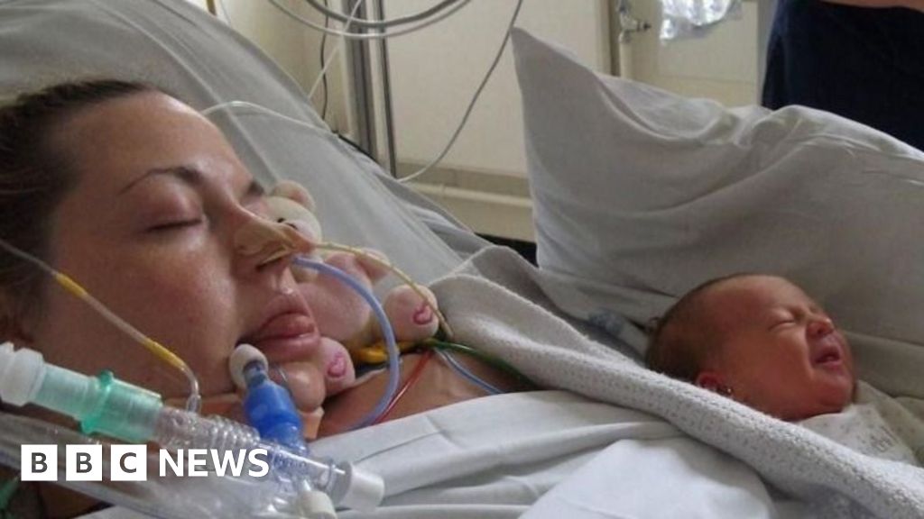 Daughter helps mum walk again after brain injury during birth