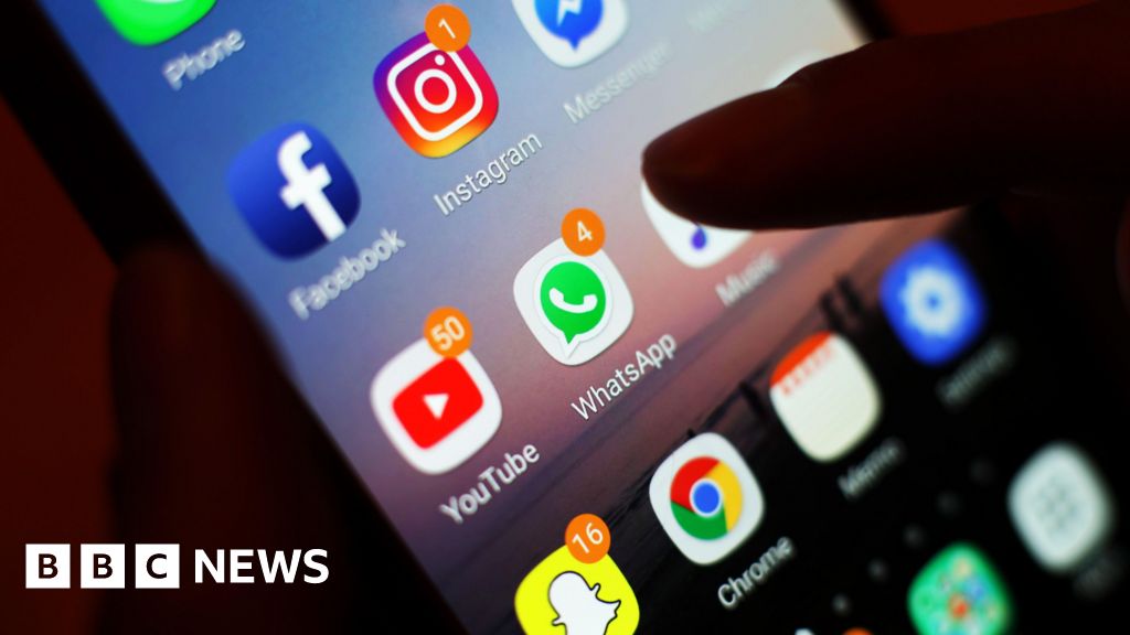 WhatsApp group councillors breached standards