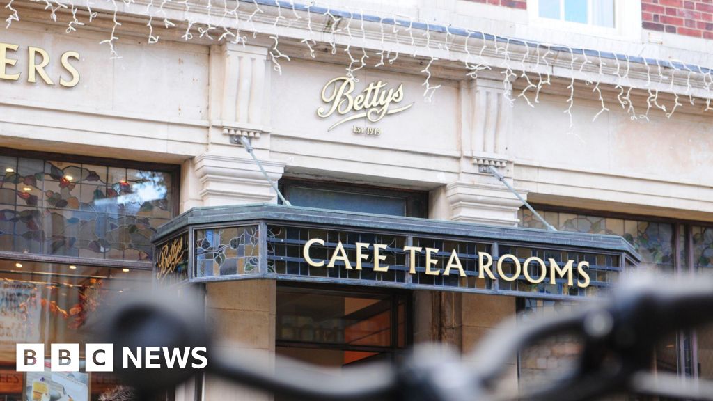 bbc.co.uk - Joe Gerrard - Bettys Tea Rooms in York applies for solar panels on roof - BBC News