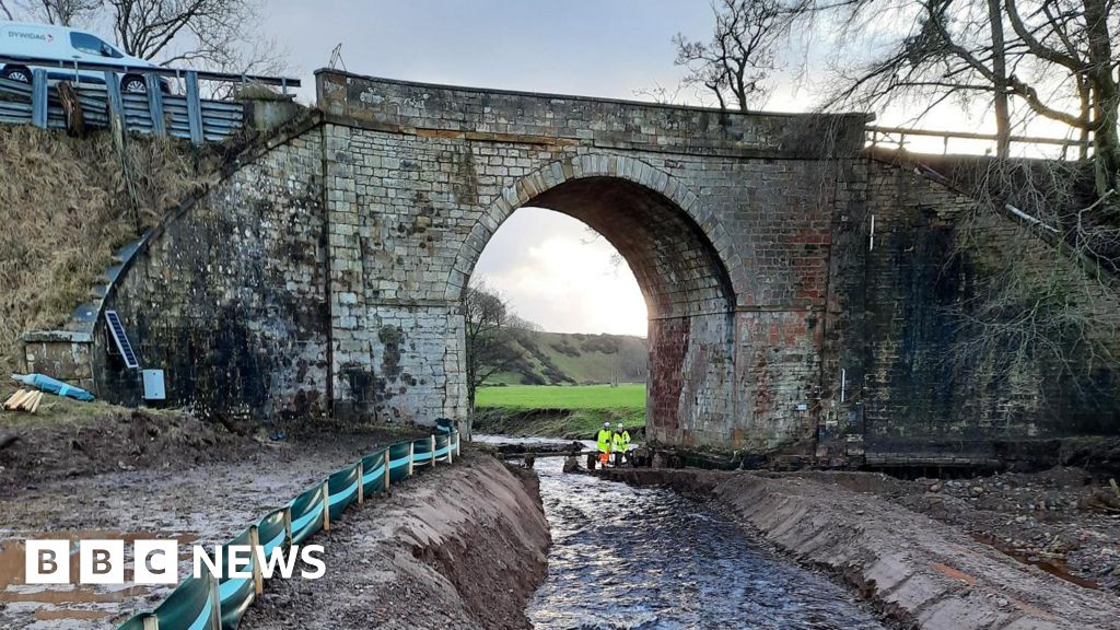 Bridge foundation work to shut A702 near West Linton BBC News