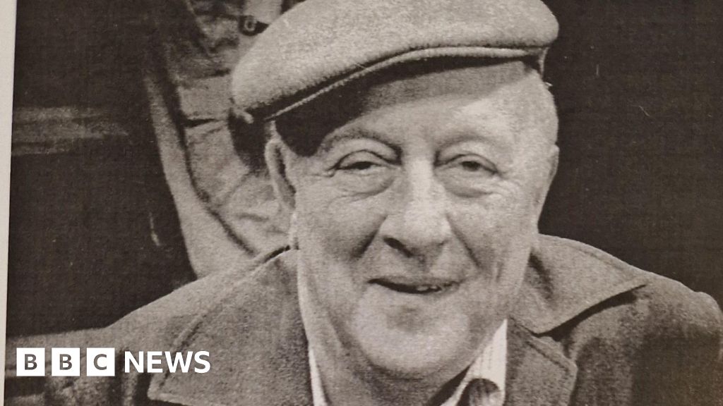 Appeal to find lost artworks of Stoke-on-Trent's Arthur Berry