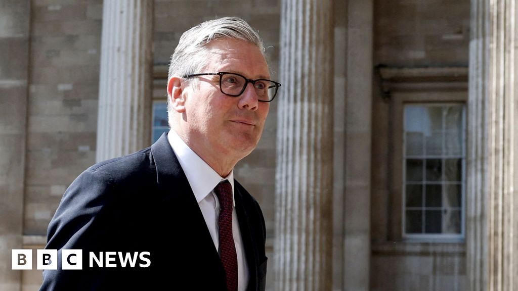 PM sends 'chill' through civil service, union boss says