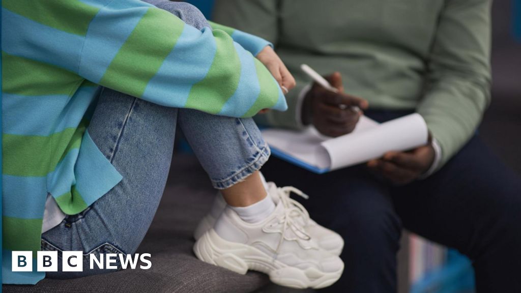 Changes proposed to youth mental health services