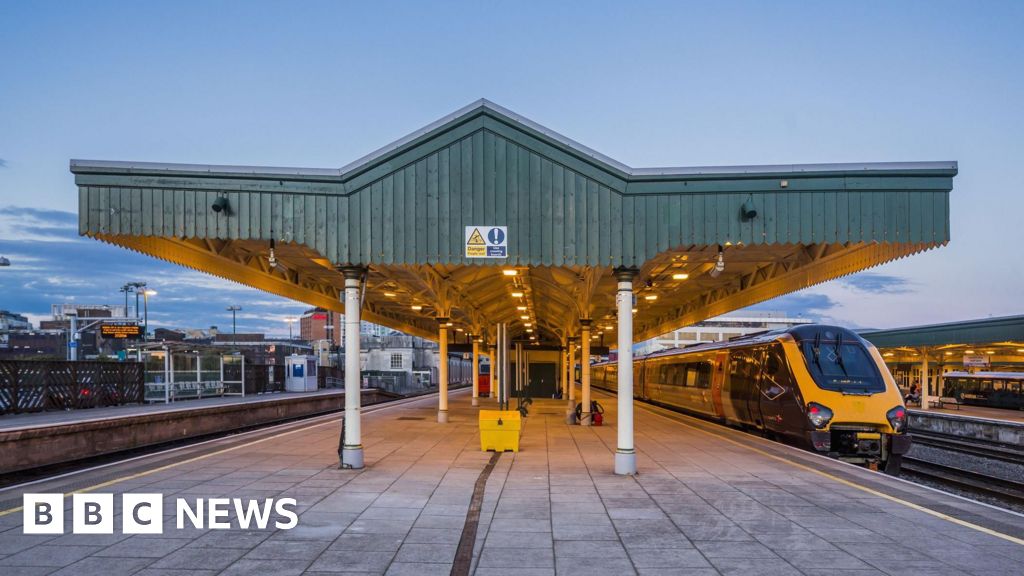 Wales 'should get a lot more' of UK's rail cash