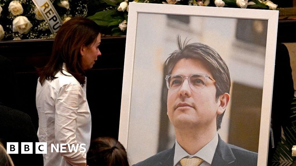 Teenager who shot Columbian senator sentenced to 7 years