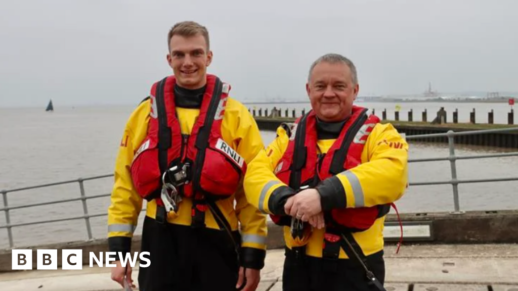 bbc.co.uk - West of England headlines: 'Lifeboat family' and 'Bath market' - BBC News