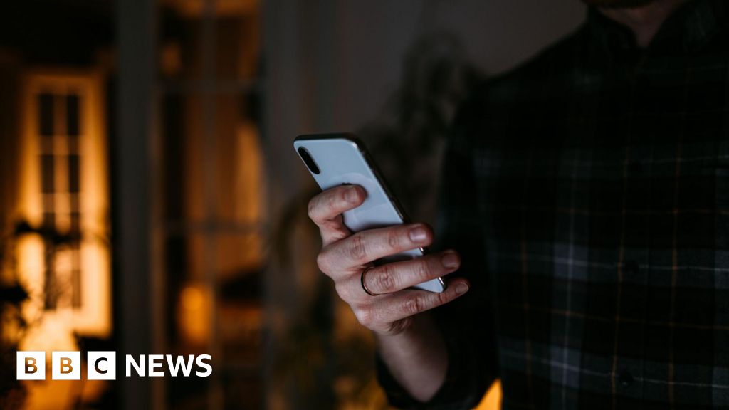 Two porn sites investigated for suspected age check failings