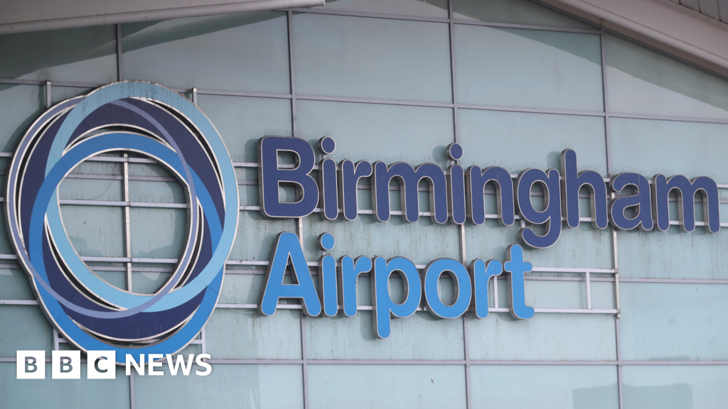 Birmingham Airport suffers flight disruption after radar fault