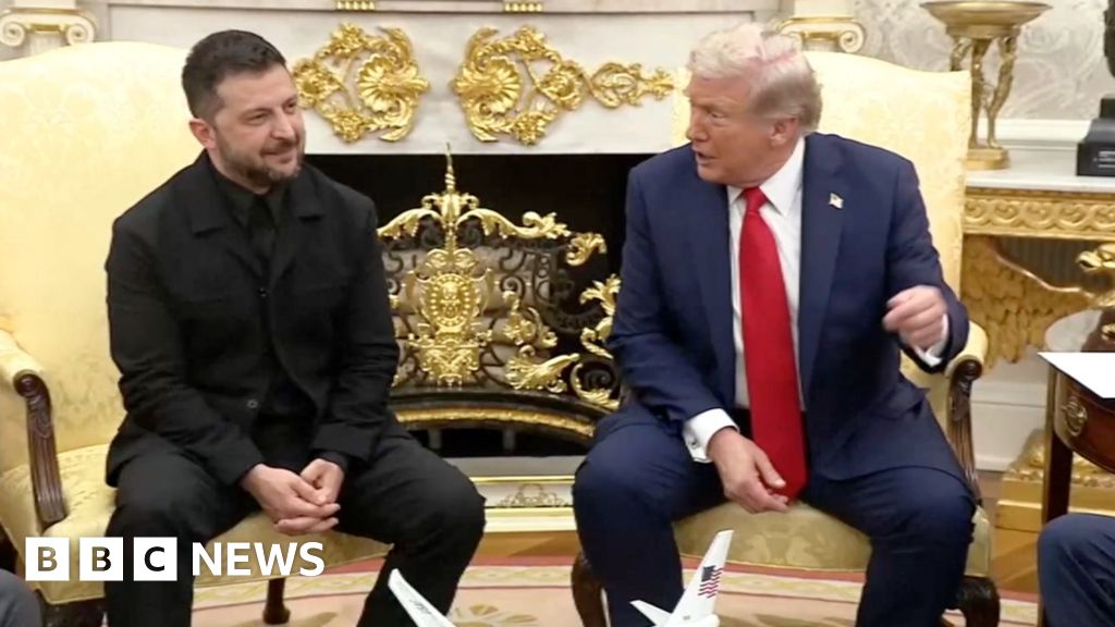 You look fabulous: Reporter compliments Zelensky on his suit