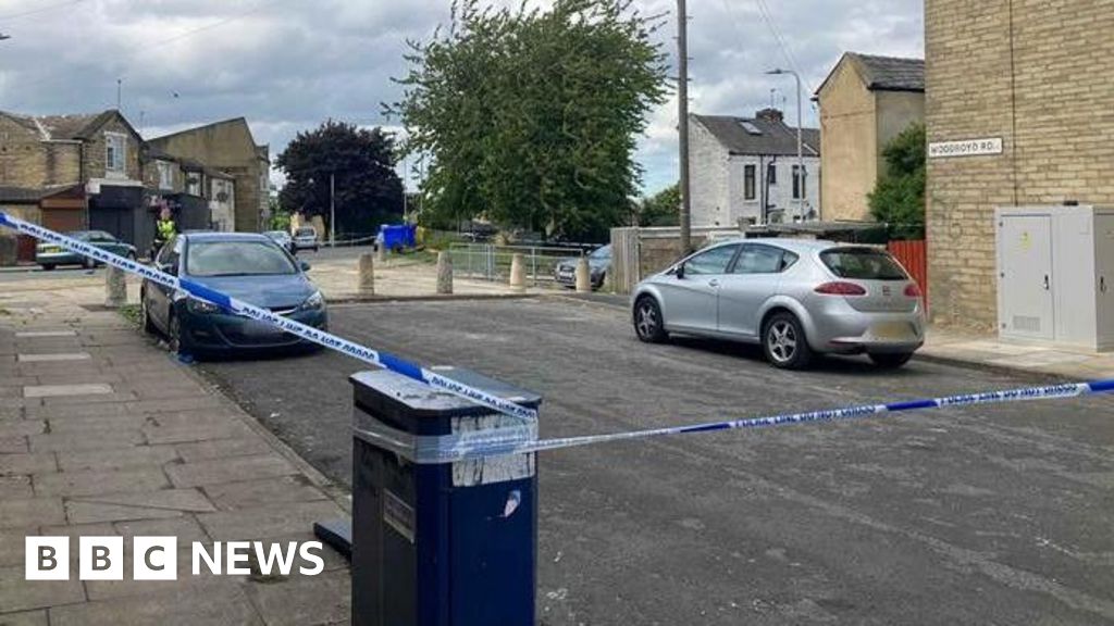 Bradford Murder Probe After 19-Year-Old Dies in Street Fight