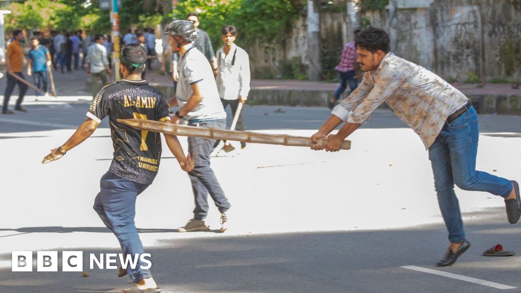 Deadly unrest over job quotas grips Bangladesh – BBC News