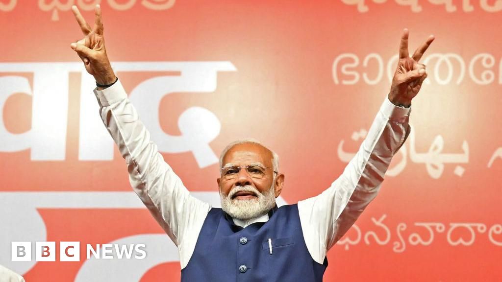 Нарендра Моди положи клетва за трети мандат след малка победа