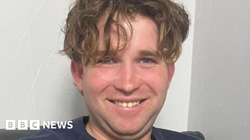 What happened to James Nunan, the UK sailor missing in Spain?