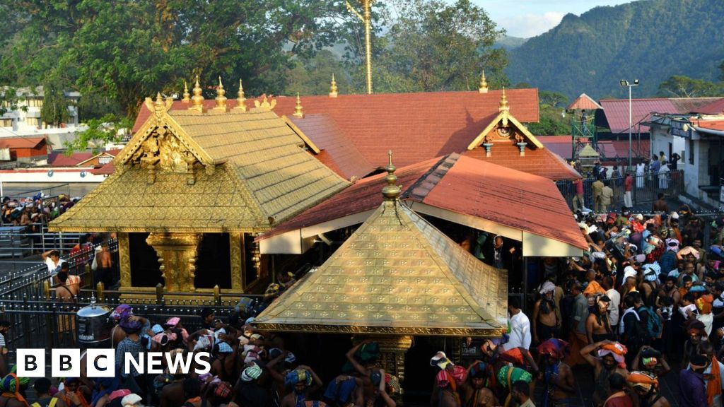 Sabarimala: Supreme court hears challenges to ruling on women's entry into temple