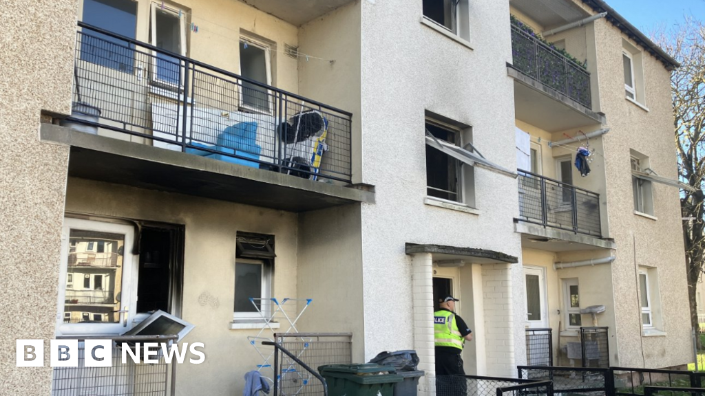 Fire in Edinburgh Flat Sends Ten to Hospital