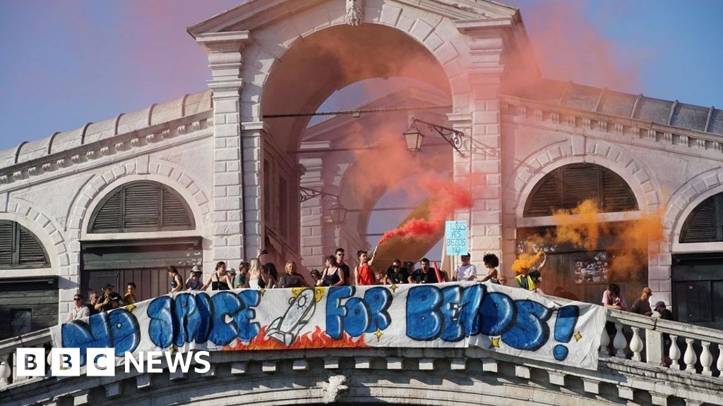 Venice divided as lavish Bezos wedding brings glamour and protests
