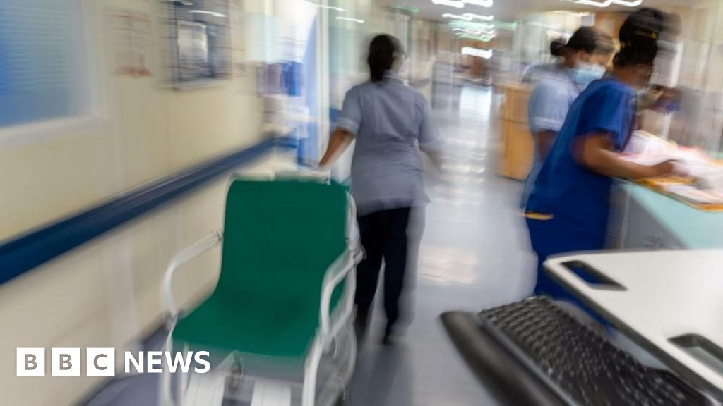 Wes Streeting admits 'risk of disruption' in NHS overhaul