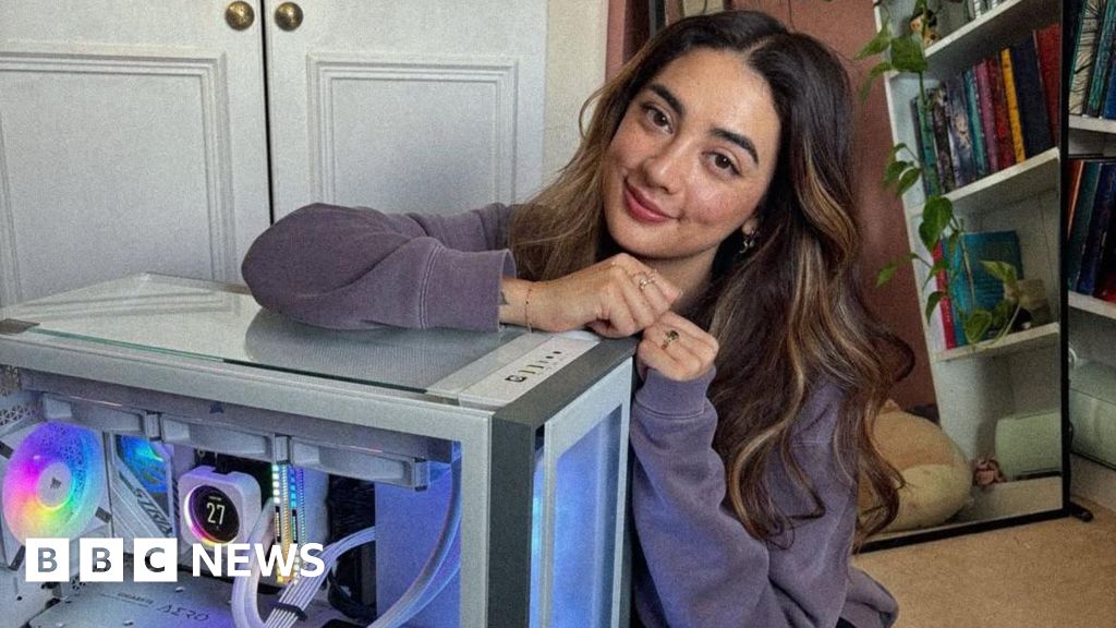 Women aren't just 'cosy gamers' - I play horror games and 600,000 watch