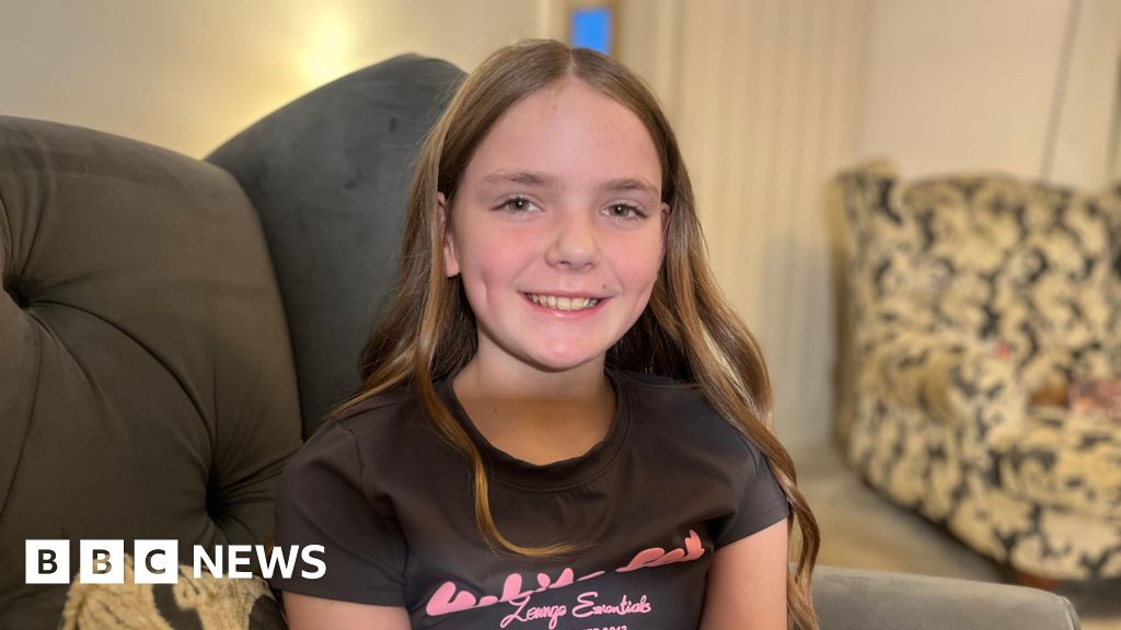 Charity praises Leicester girl for supporting autistic brother