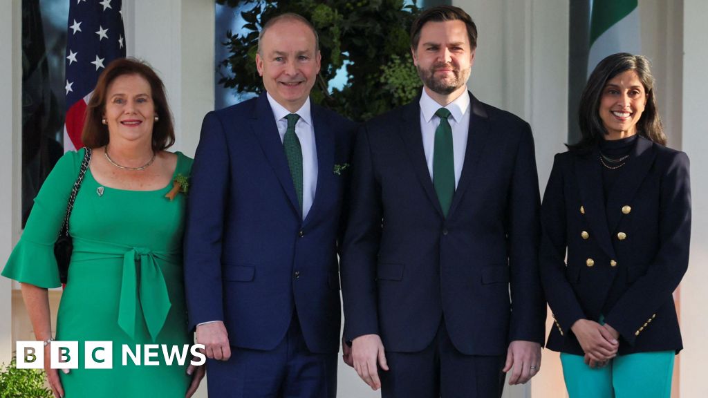 Taoiseach meets vice-president ahead of talks with Trump
