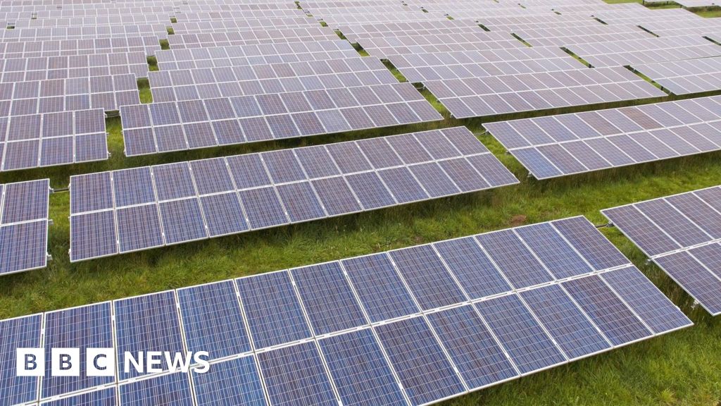 bbc.co.uk - Eleanor Maslin - Court challenge to UK's largest solar farm in Lincolnshire