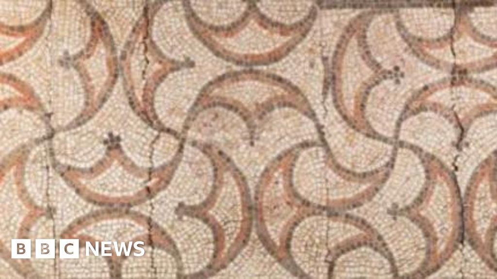 Two ‘unique’  Fullerton Roman mosaics banned from leaving the UK