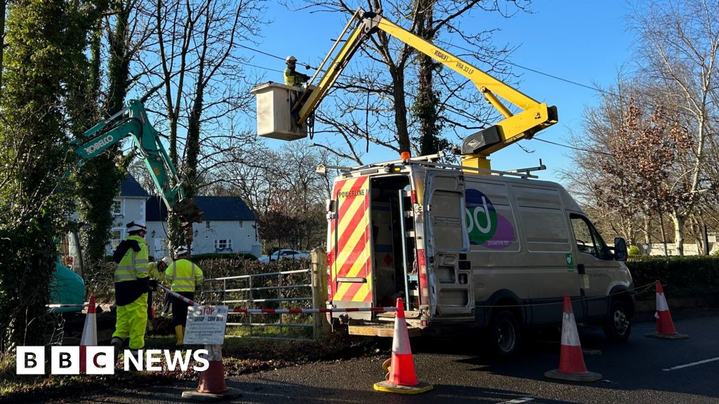 Storm Darragh in Northern Ireland: 1,500 still without power