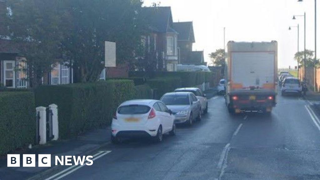 Pedestrians die in Lytham, Salford accidents; police investigate